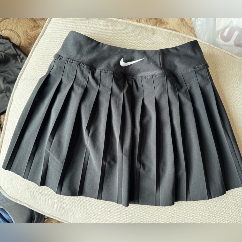 Nike dri fit tennis skirt